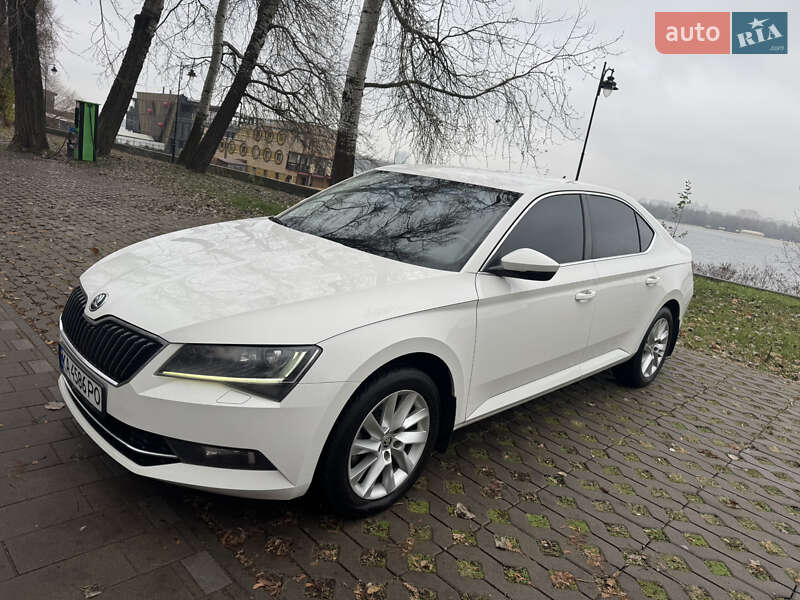 Ліфтбек Skoda Superb 2018 в Києві