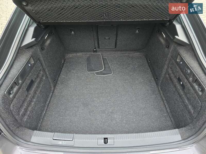 Лифтбек Skoda Superb 2021 в Ковеле