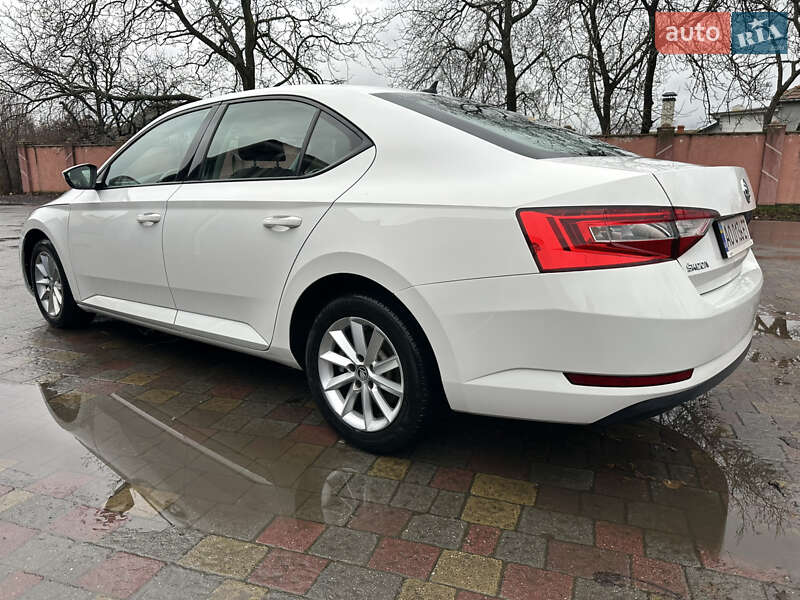 Універсал Skoda Superb 2016 в Мукачевому