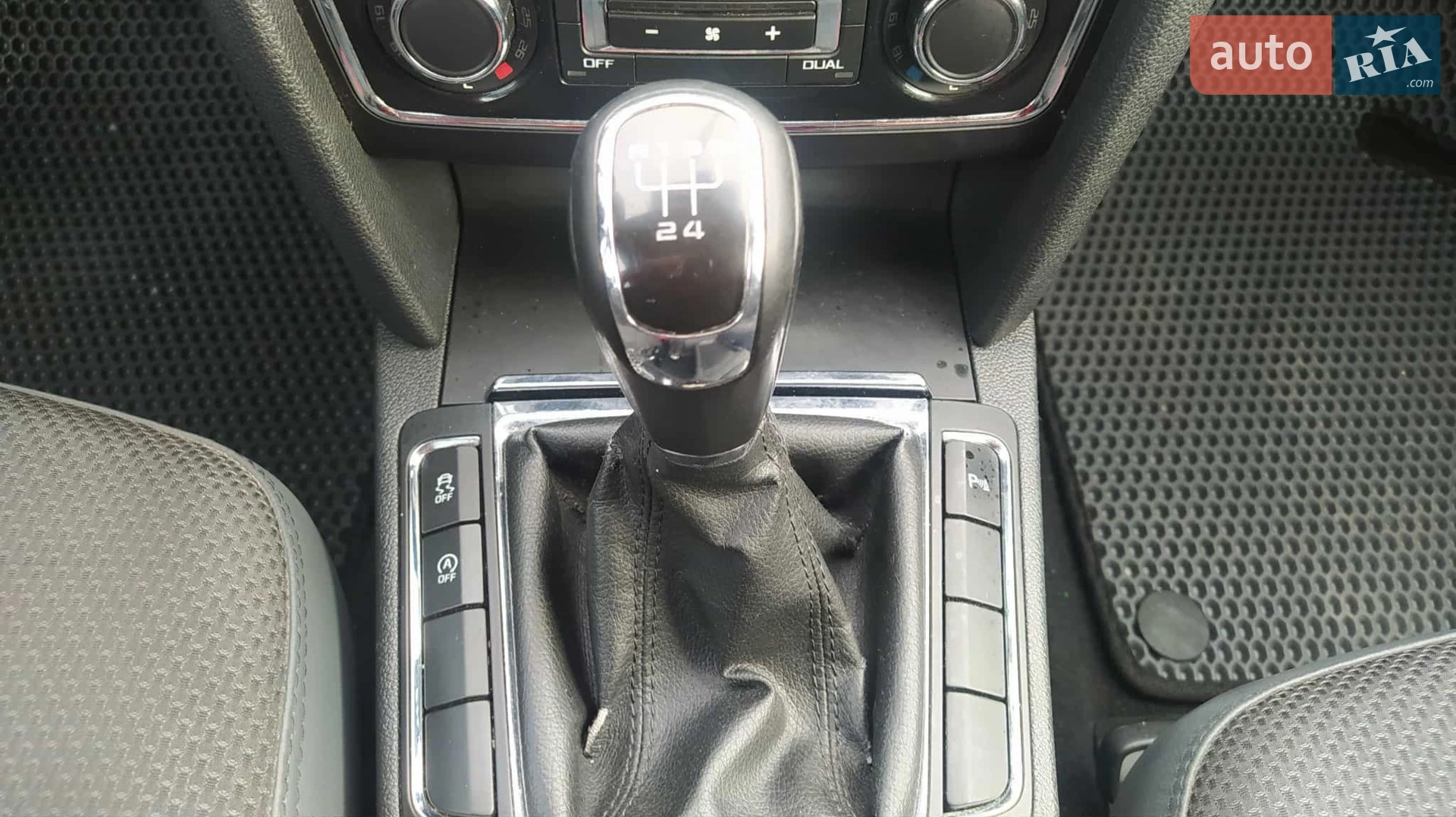 2012 Skoda Superb - мініатюра 16