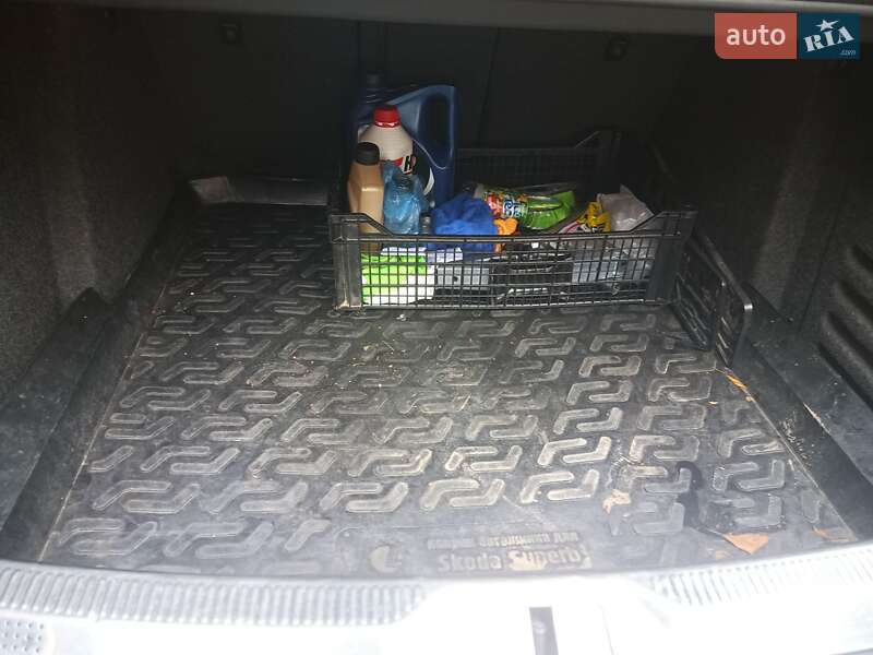 Лифтбек Skoda Superb 2010 в Стрые