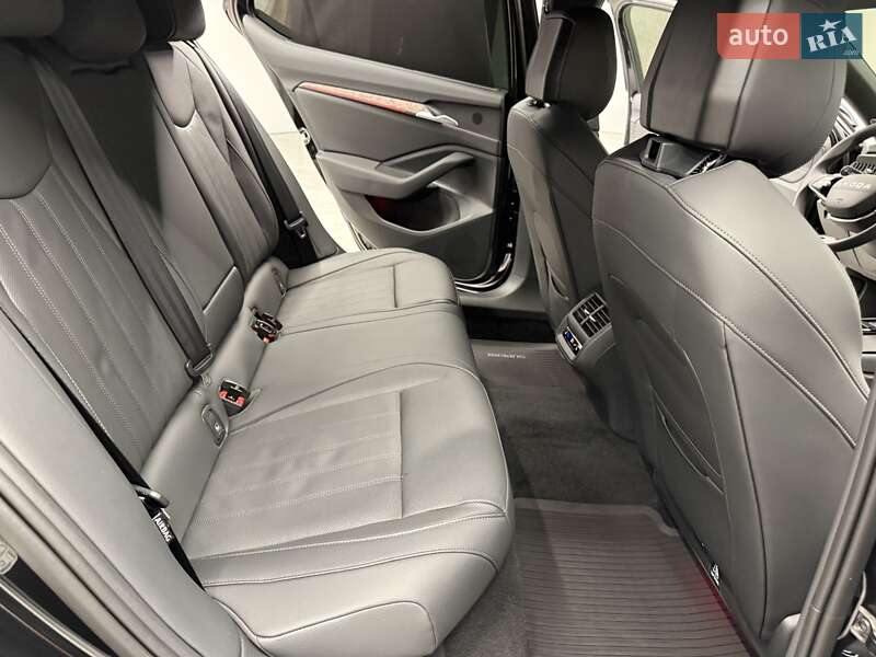 Лифтбек Skoda Superb 2025 в Киеве