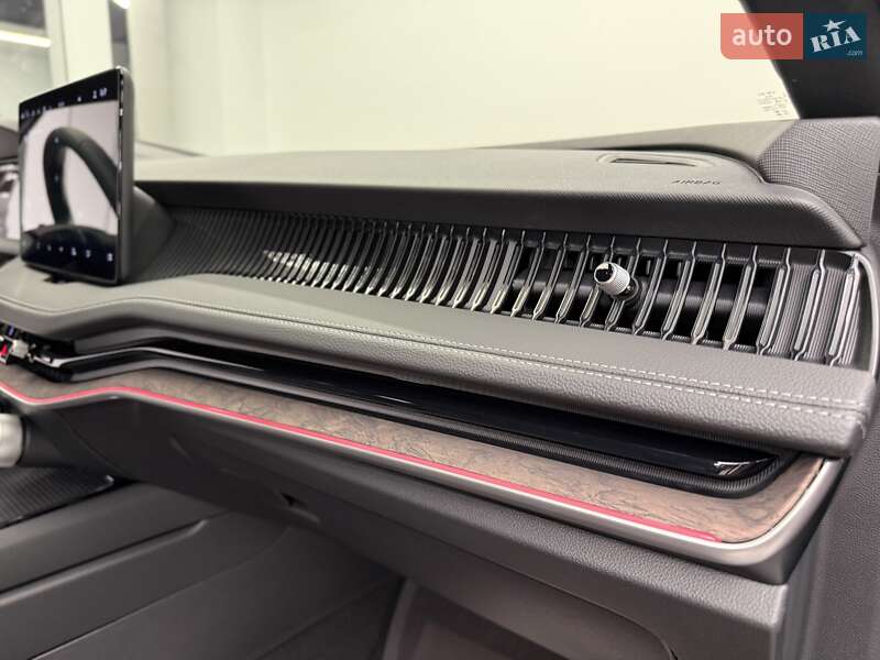 Лифтбек Skoda Superb 2025 в Киеве