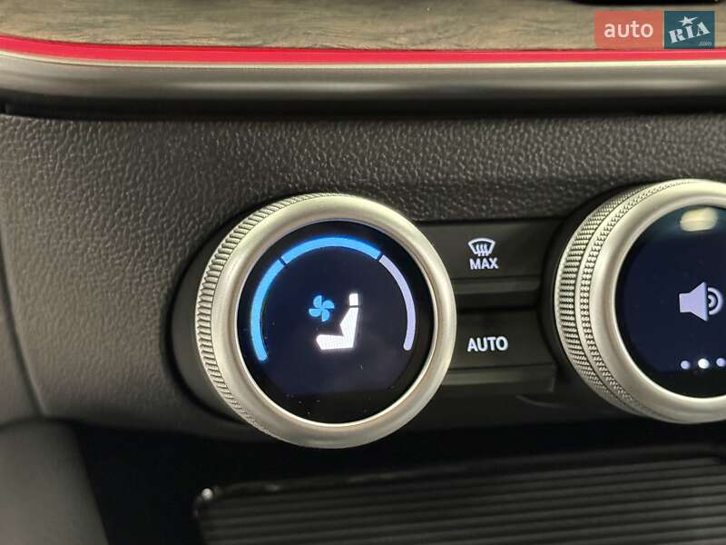 Лифтбек Skoda Superb 2025 в Киеве