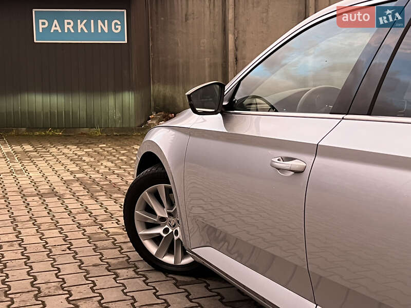 Універсал Skoda Superb 2019 в Дрогобичі фото 12 Універсал Skoda Superb 2019 в Дрогобичі