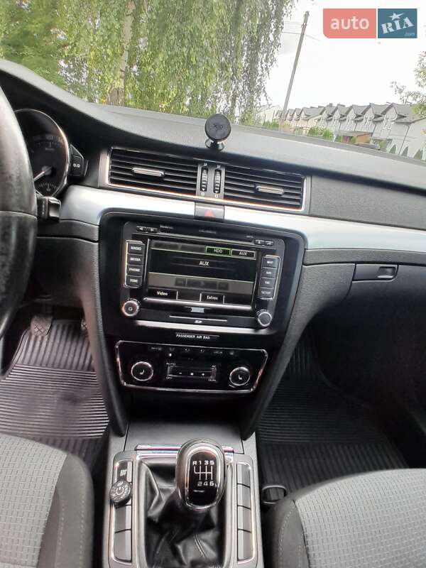 Лифтбек Skoda Superb 2008 в Самборе