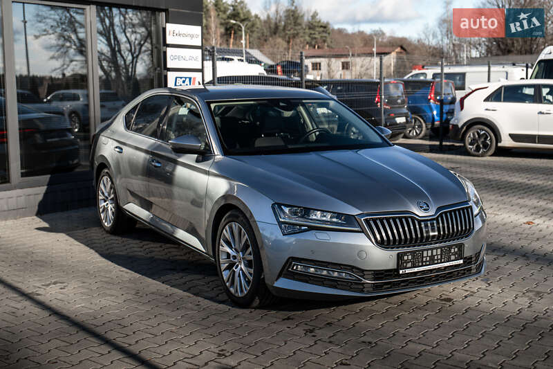 Ліфтбек Skoda Superb 2020 в Львові