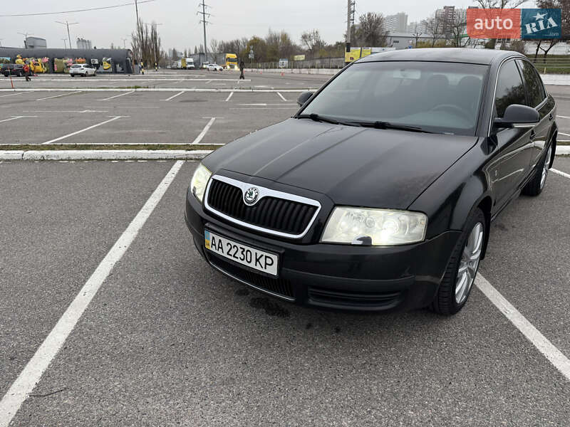 Лифтбек Skoda Superb 2007 в Киеве