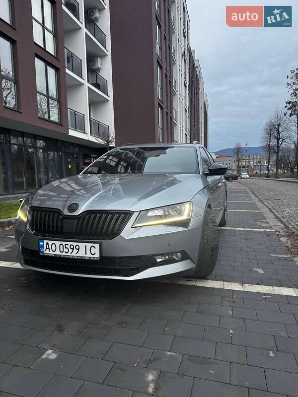 Універсал Skoda Superb 2018 в Сваляві