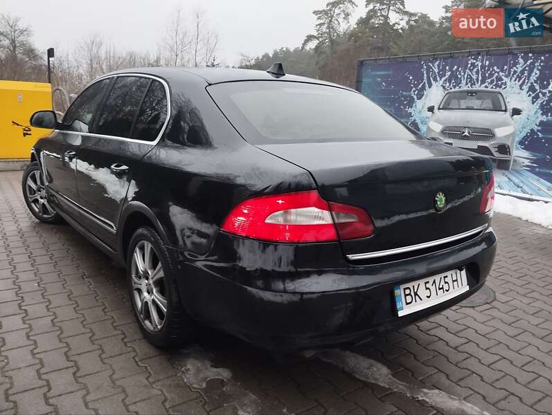 Лифтбек Skoda Superb 2008 в Львове