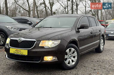 Лифтбек Skoda Superb 2013 в Умани