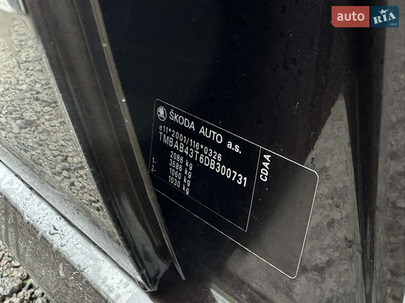 Лифтбек Skoda Superb 2013 в Умани