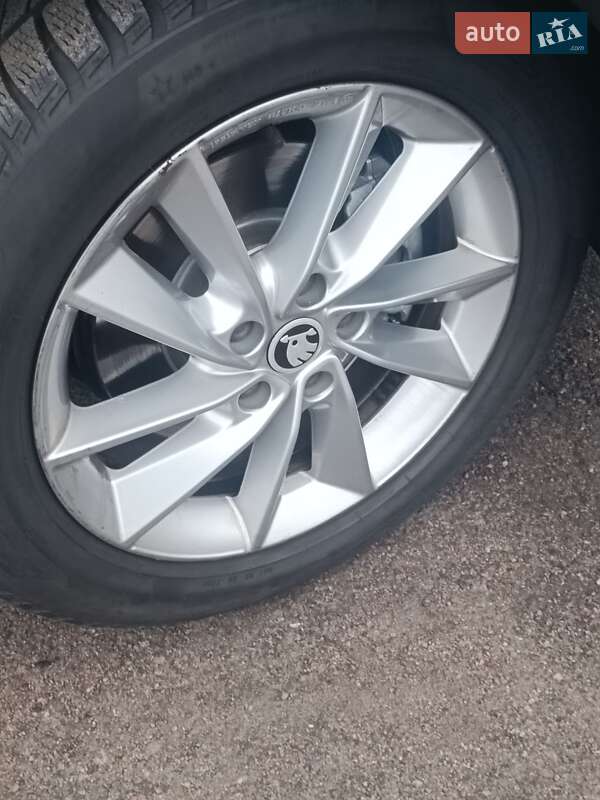 Універсал Skoda Superb 2016 в Львові