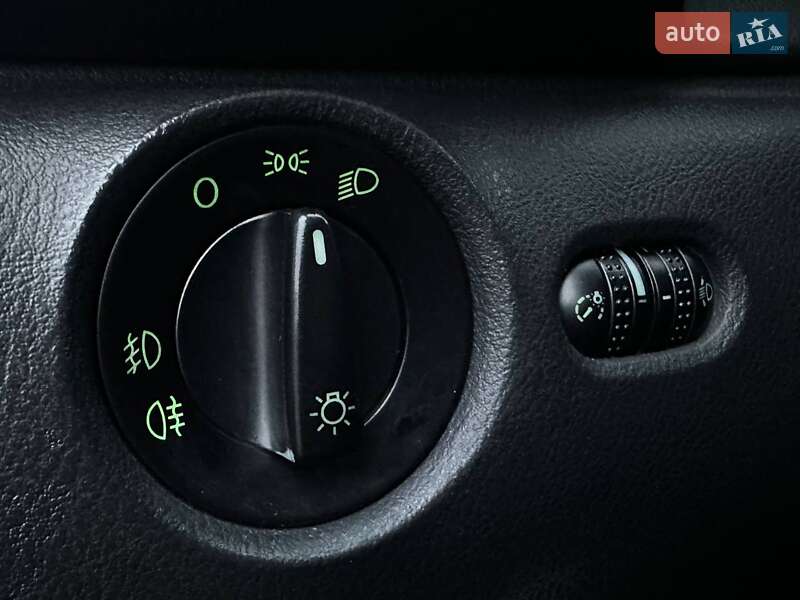 Лифтбек Skoda Superb 2006 в Харькове