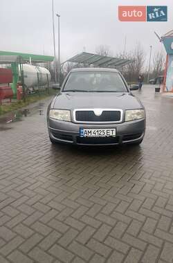 Лифтбек Skoda Superb 2004 в Житомире