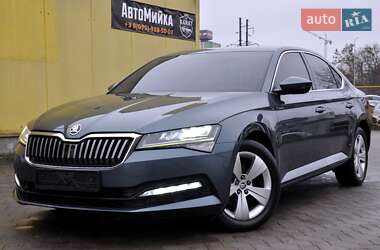 Ліфтбек Skoda Superb 2019 в Львові