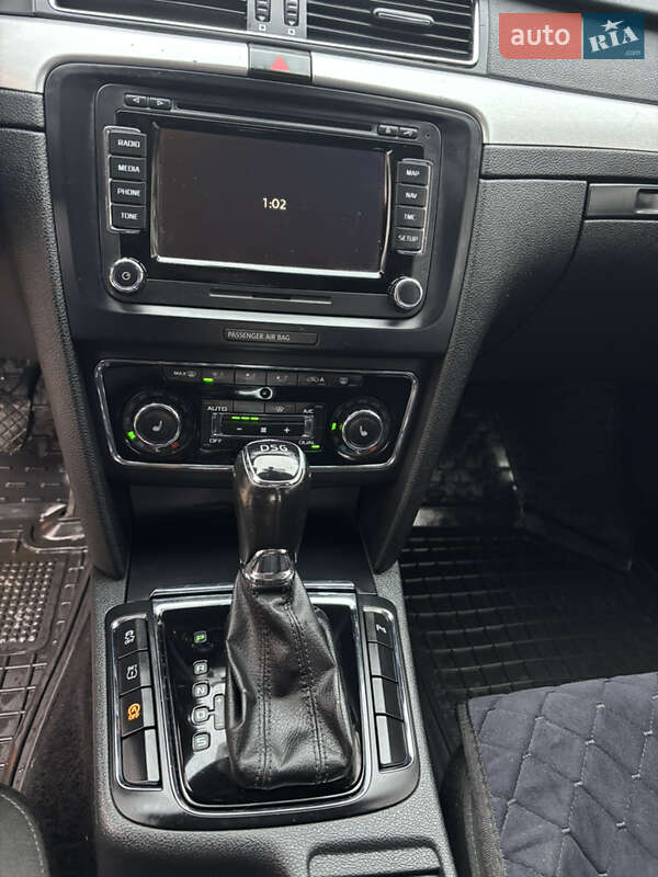 Універсал Skoda Superb 2014 в Житомирі
