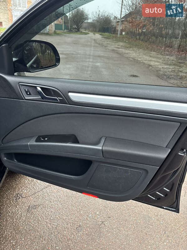 Універсал Skoda Superb 2014 в Житомирі