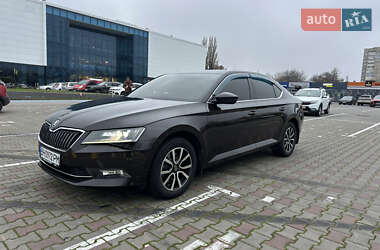 Лифтбек Skoda Superb 2018 в Одессе