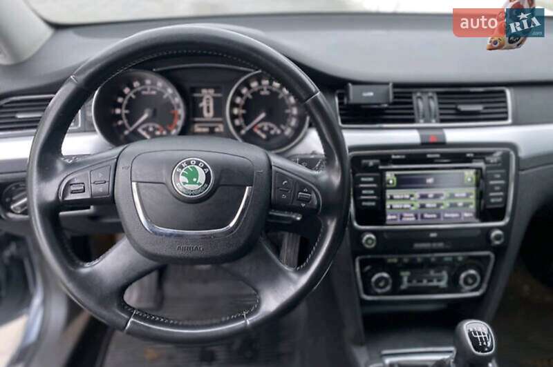 Skoda Superb 2013 Skoda Superb 2013