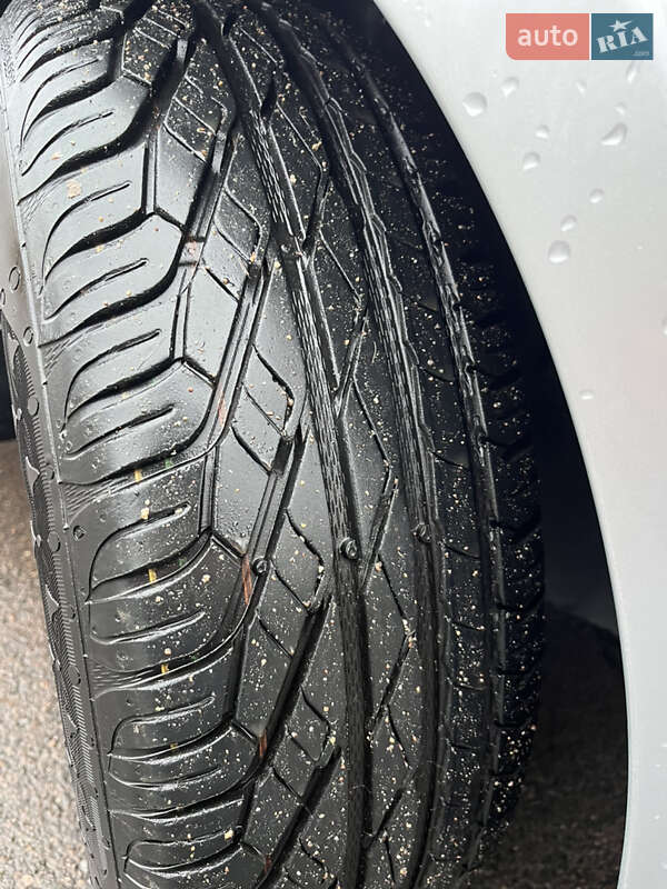 Универсал Skoda Superb 2014 в Коростене