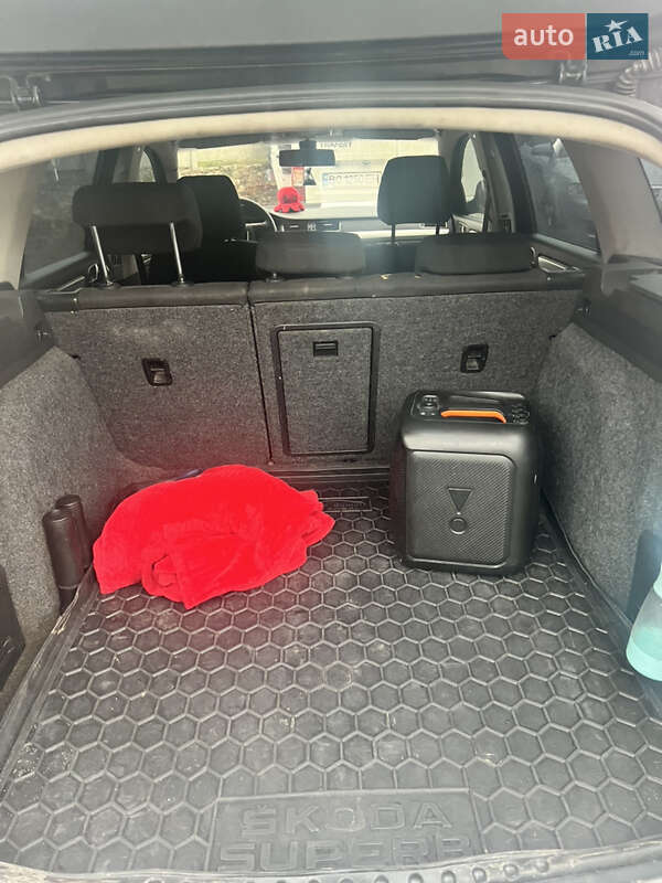 Универсал Skoda Superb 2010 в Тернополе