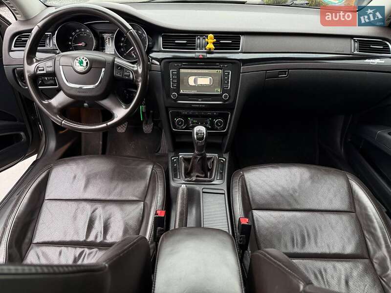 Универсал Skoda Superb 2012 в Ровно фото 52 Универсал Skoda Superb 2012 в Ровно