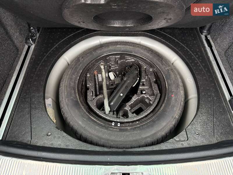 Универсал Skoda Superb 2012 в Ровно фото 65 Универсал Skoda Superb 2012 в Ровно