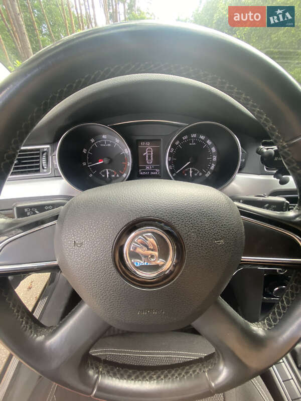 Лифтбек Skoda Superb 2013 в Мироновке