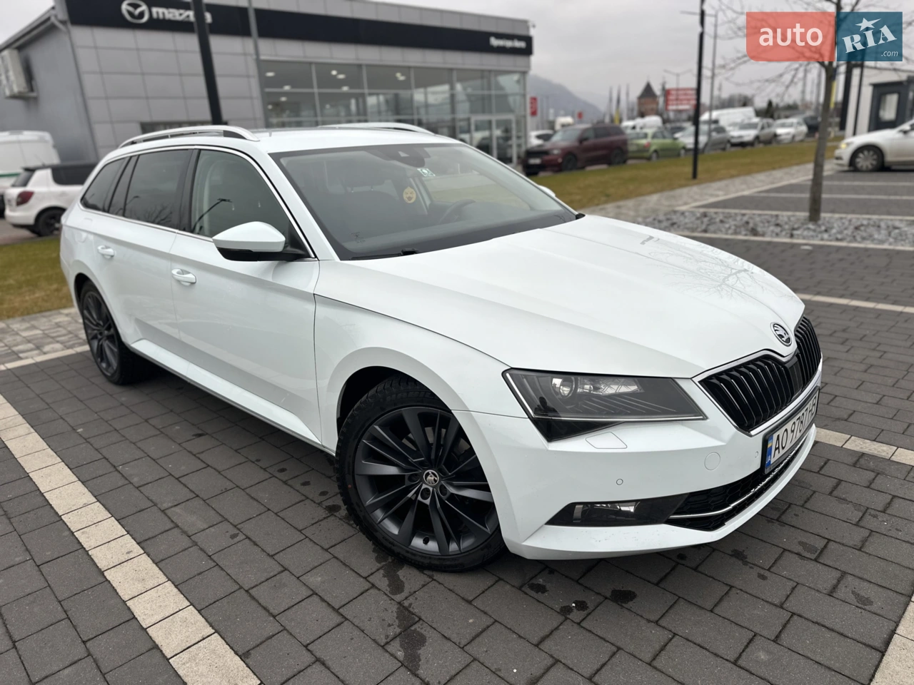 2016 Skoda Superb - мініатюра 12