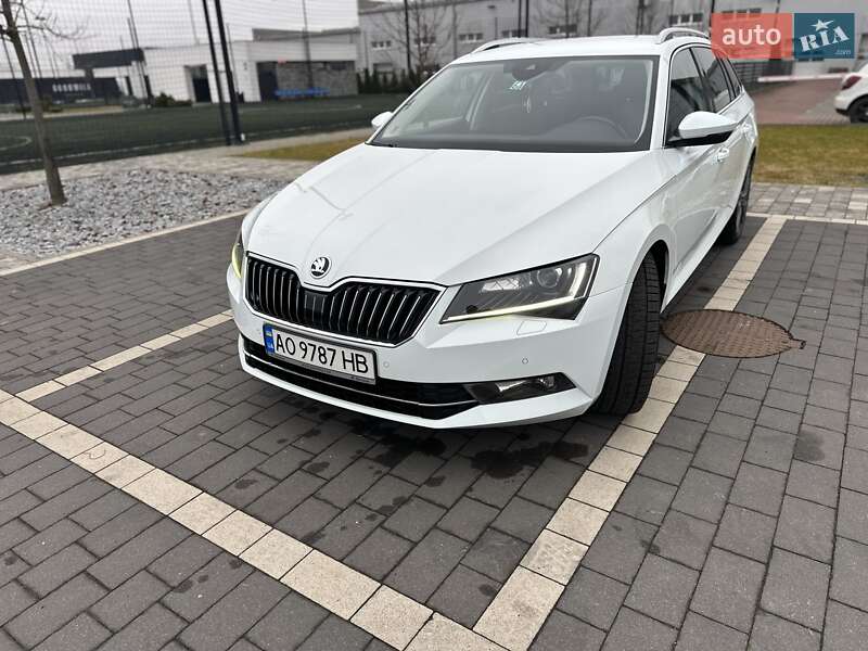 Універсал Skoda Superb 2017 в Мукачевому