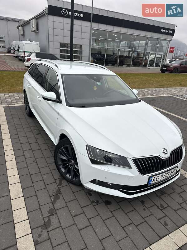 Універсал Skoda Superb 2017 в Мукачевому