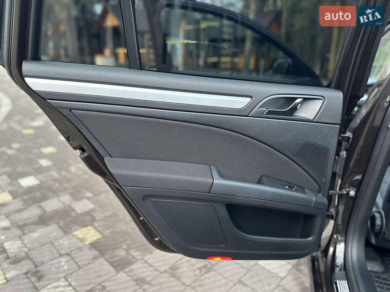 Універсал Skoda Superb 2014 в Дрогобичі фото 134 Універсал Skoda Superb 2014 в Дрогобичі
