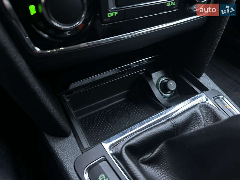 Універсал Skoda Superb 2014 в Дрогобичі фото 154 Універсал Skoda Superb 2014 в Дрогобичі