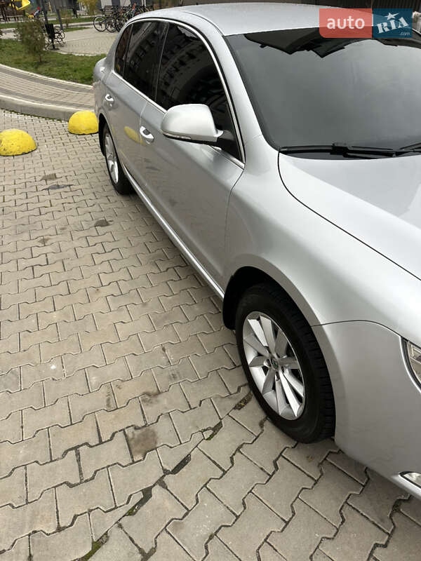 Лифтбек Skoda Superb 2010 в Киеве фото 11 Лифтбек Skoda Superb 2010 в Киеве