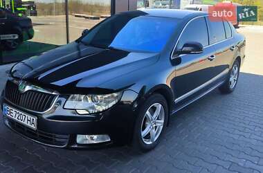 Лифтбек Skoda Superb 2009 в Буче
