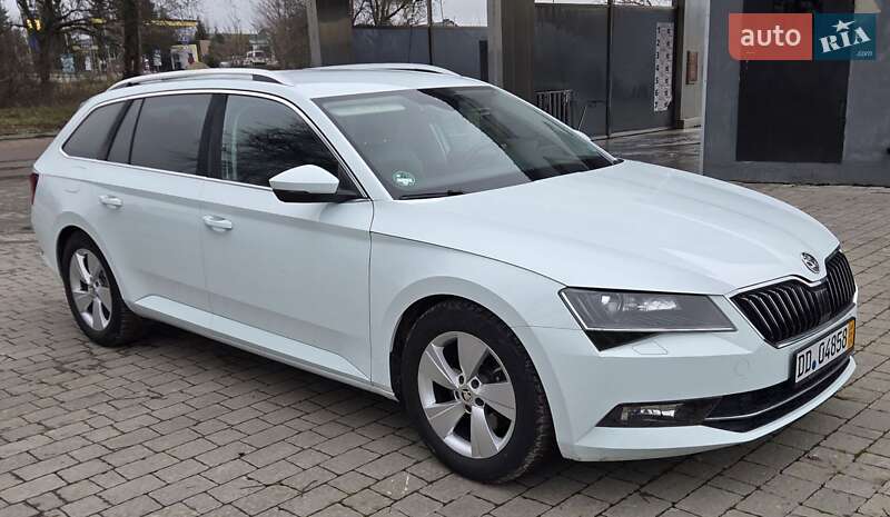Універсал Skoda Superb 2016 в Бучачі