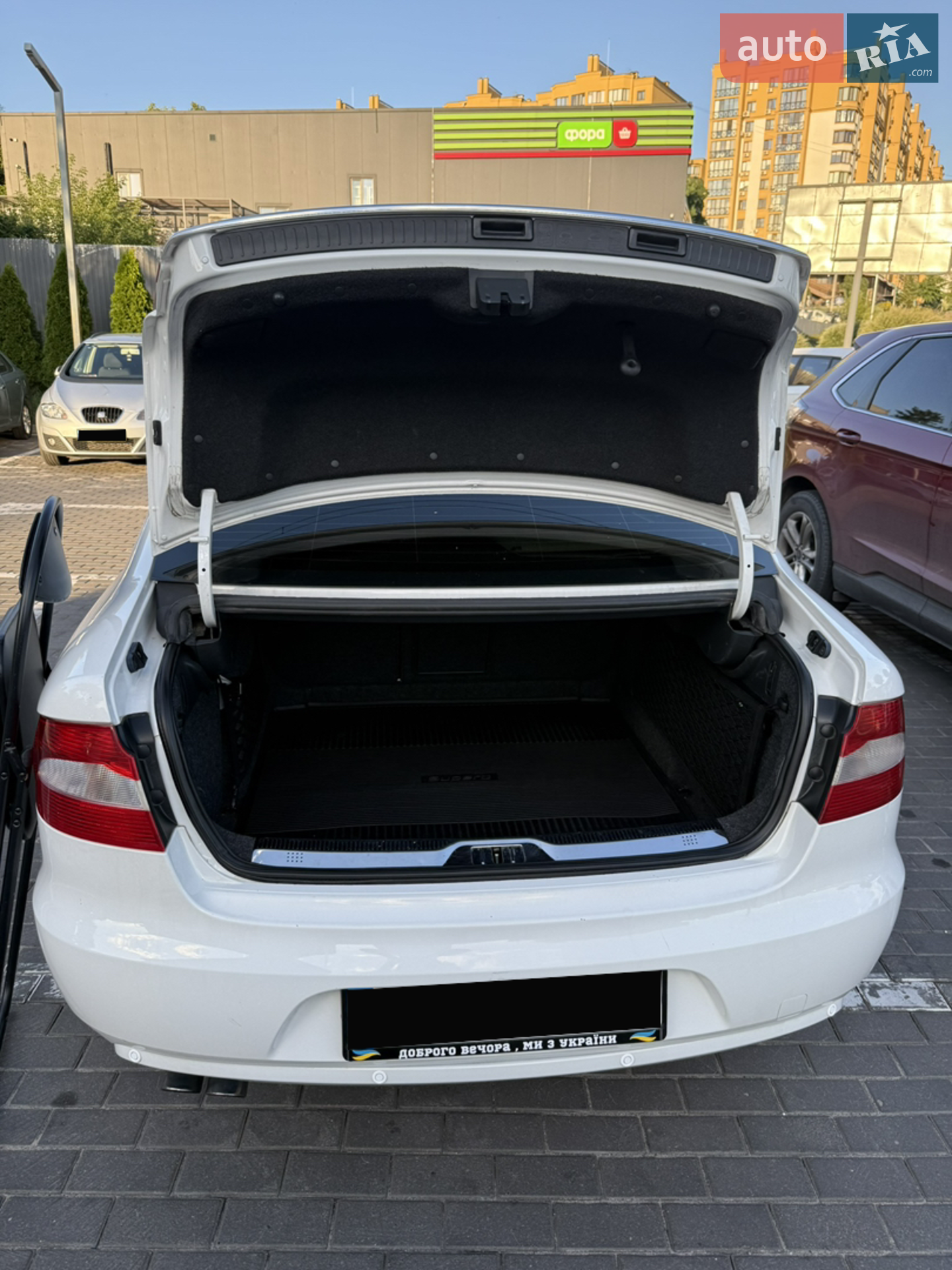 2012 Skoda Superb - мініатюра 2