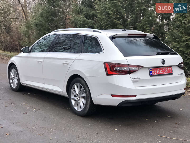 Универсал Skoda Superb 2018 в Ровно