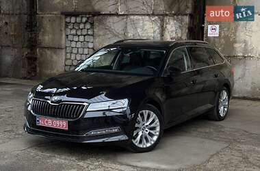 Універсал Skoda Superb 2021 в Львові