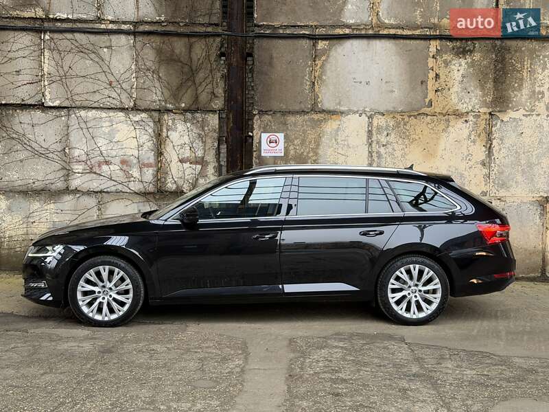 Універсал Skoda Superb 2021 в Львові