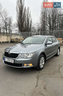 Лифтбек Skoda Superb 2012 в Кременчуге