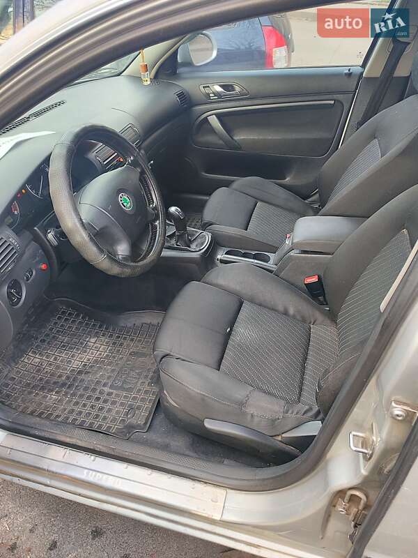 Ліфтбек Skoda Superb 2006 в Білій Церкві фото 17 Ліфтбек Skoda Superb 2006 в Білій Церкві