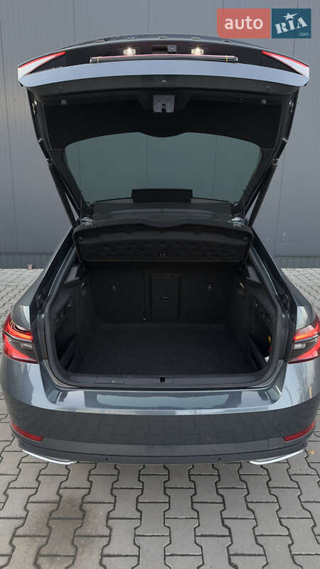 Лифтбек Skoda Superb 2022 в Мукачево