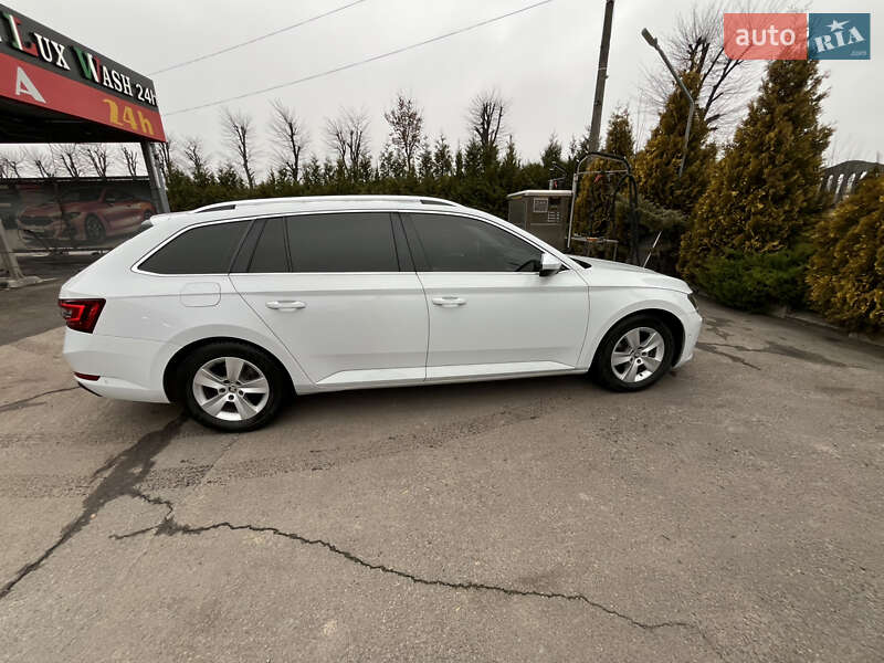 Универсал Skoda Superb 2016 в Шептицькому фото 4 Универсал Skoda Superb 2016 в Шептицькому