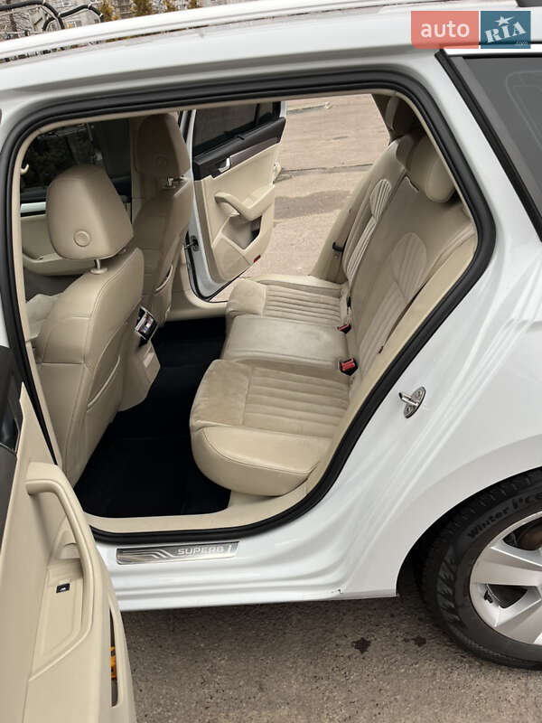 Универсал Skoda Superb 2016 в Шептицькому фото 15 Универсал Skoda Superb 2016 в Шептицькому