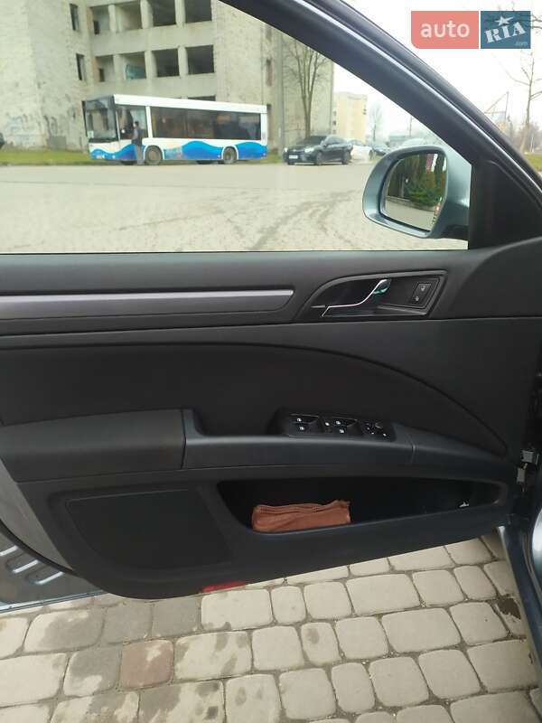 Универсал Skoda Superb 2011 в Тернополе фото 19 Универсал Skoda Superb 2011 в Тернополе