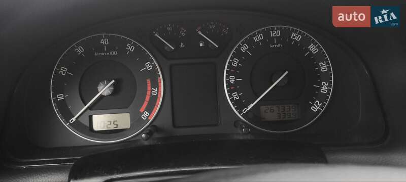 Лифтбек Skoda Superb 2007 в Киеве фото 11 Лифтбек Skoda Superb 2007 в Киеве