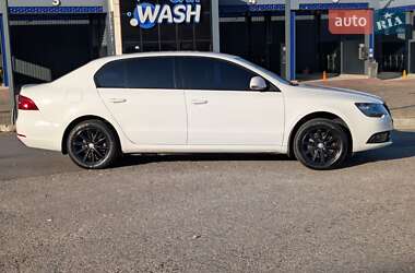 Лифтбек Skoda Superb 2013 в Харькове
