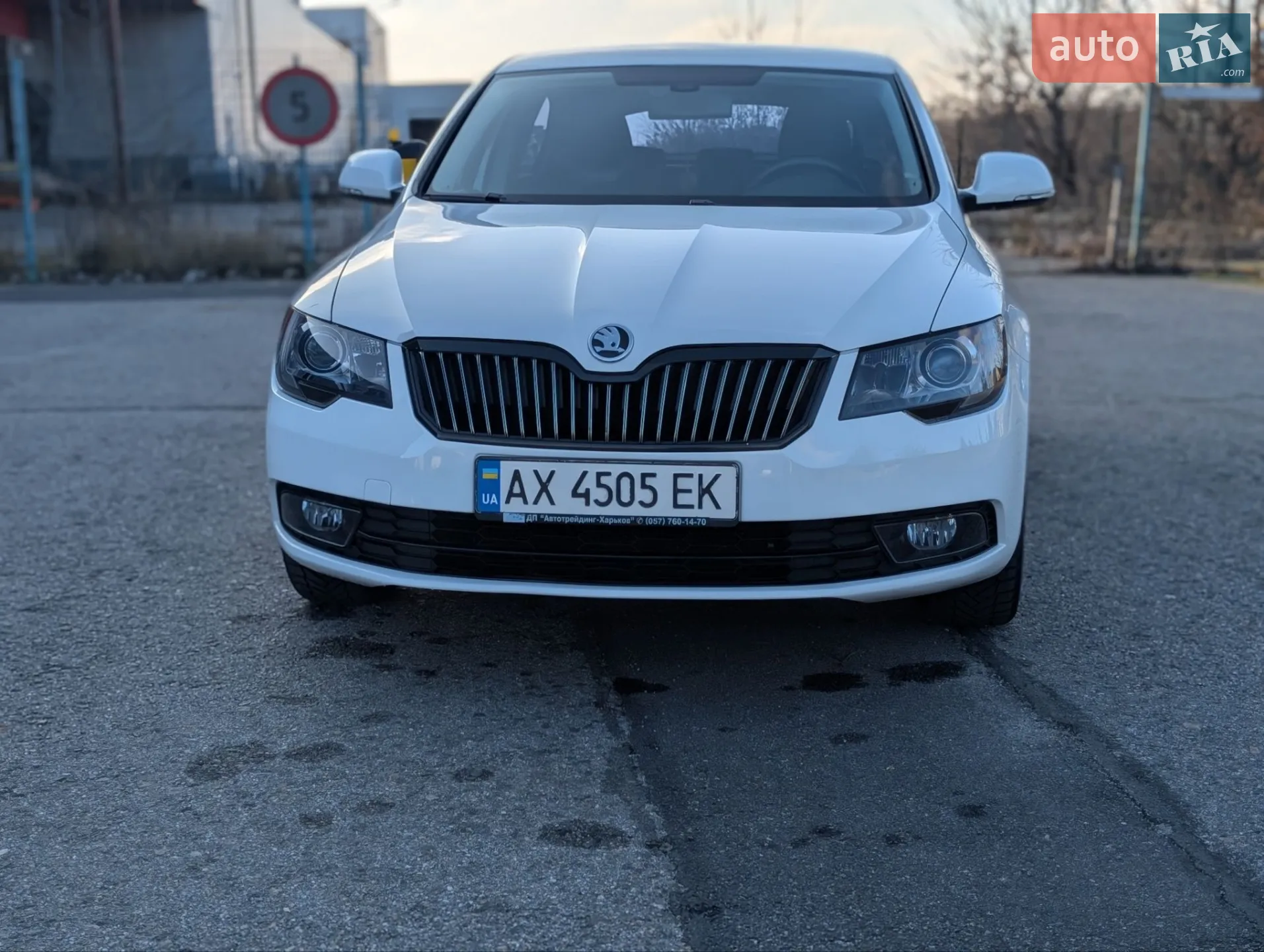2013 Skoda Superb - мініатюра 14